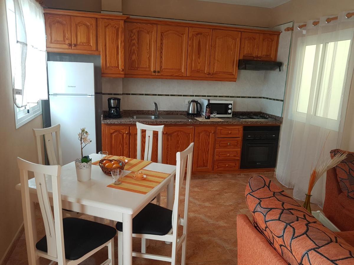 Apartamentos Las Salinas 2 Caleta de Interian Luaran gambar